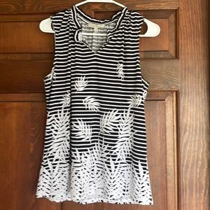 Stitch fix tank top size M